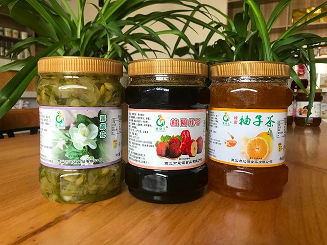 茉莉花花茶、桂圓紅棗花茶、柚子花茶